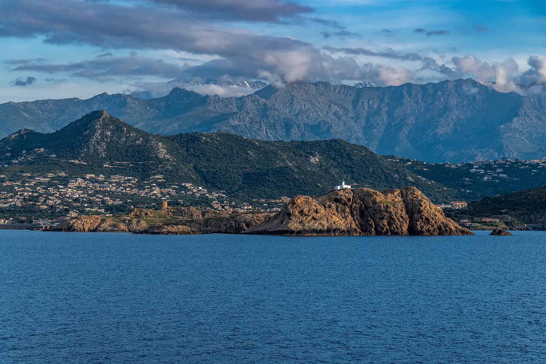 Île de Beauté, rivages italiens et Malte 